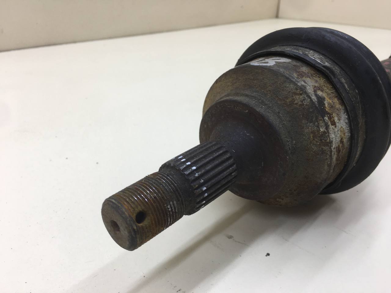 Полуось передняя левая Peugeot 308 2007>