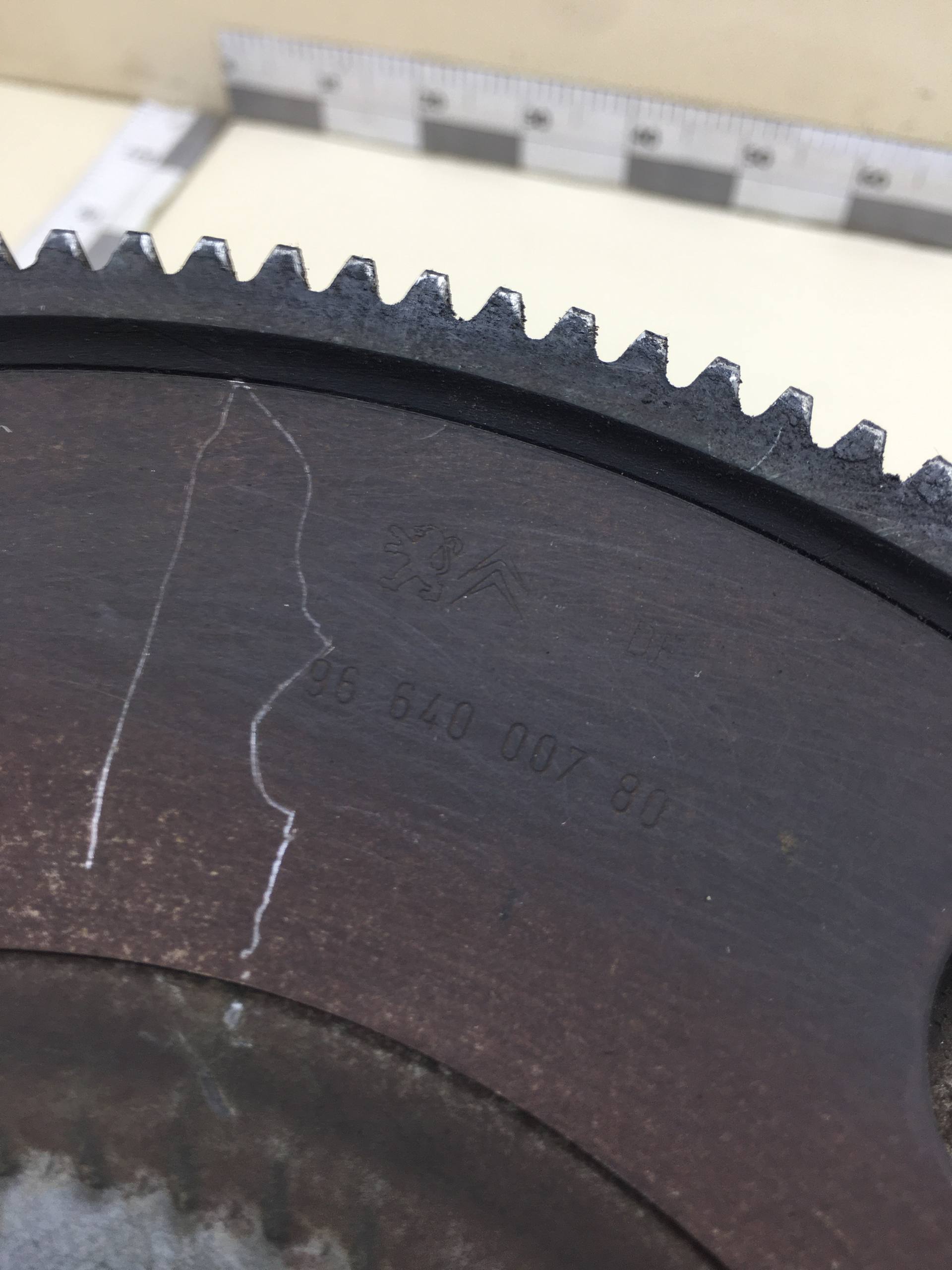 Маховик Peugeot 208 2012>