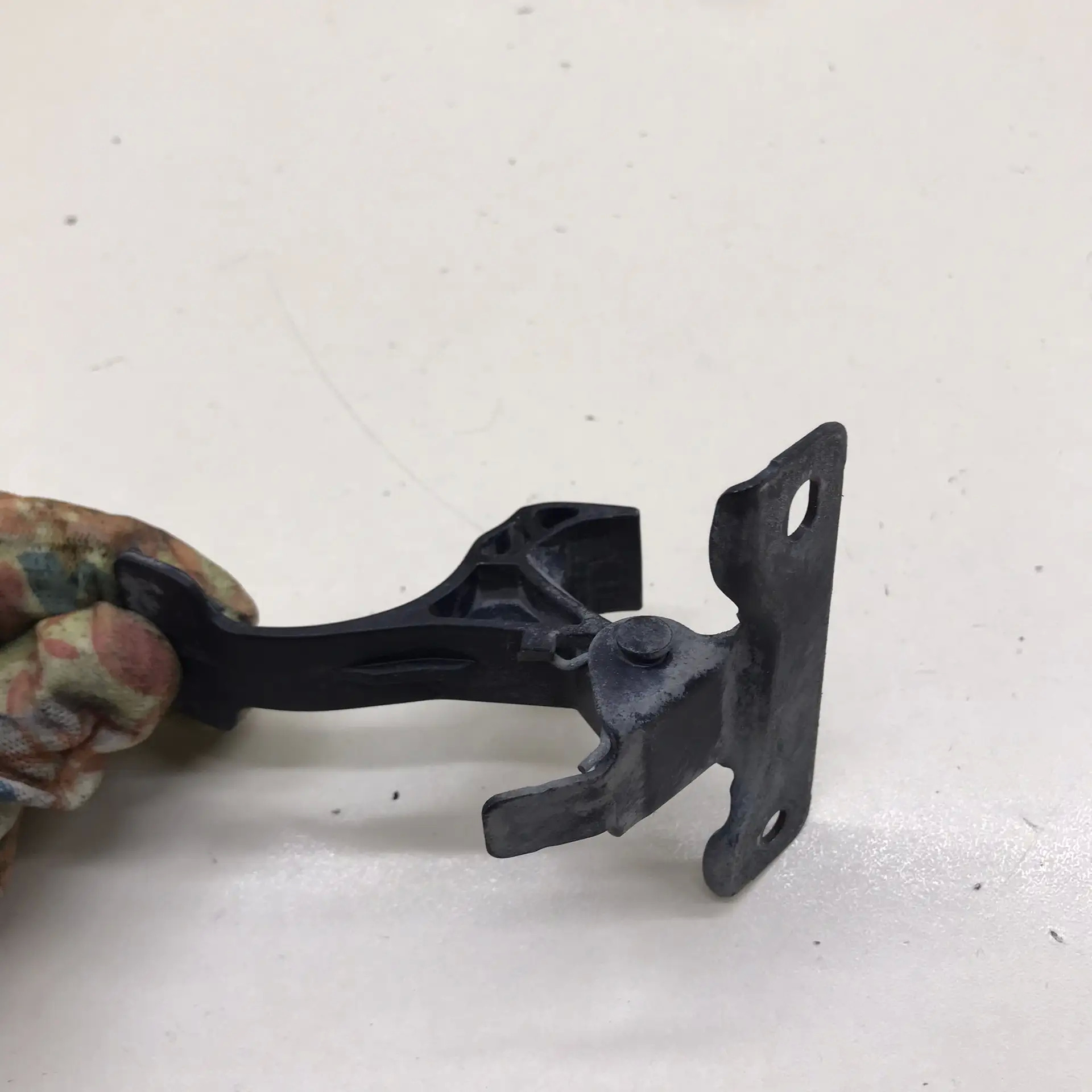 Ручка открывания капота Peugeot 208 2012>