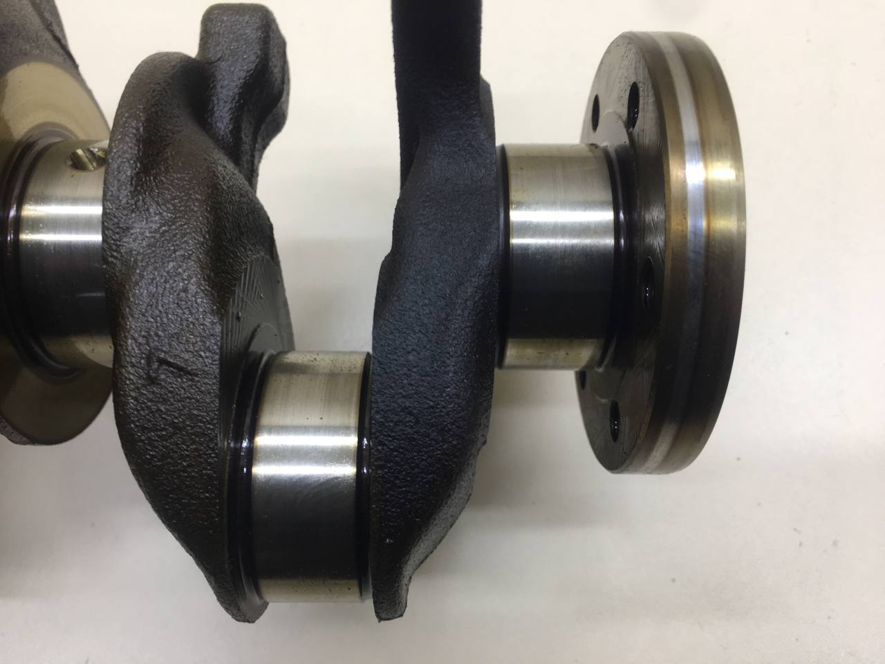 Коленвал Peugeot 308 2007>