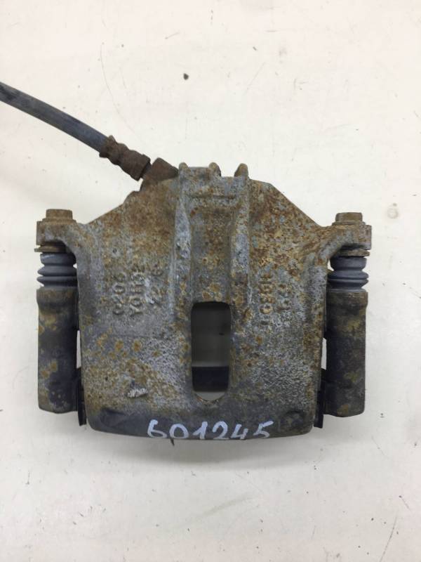 Суппорт передний правый Peugeot 208 2012>