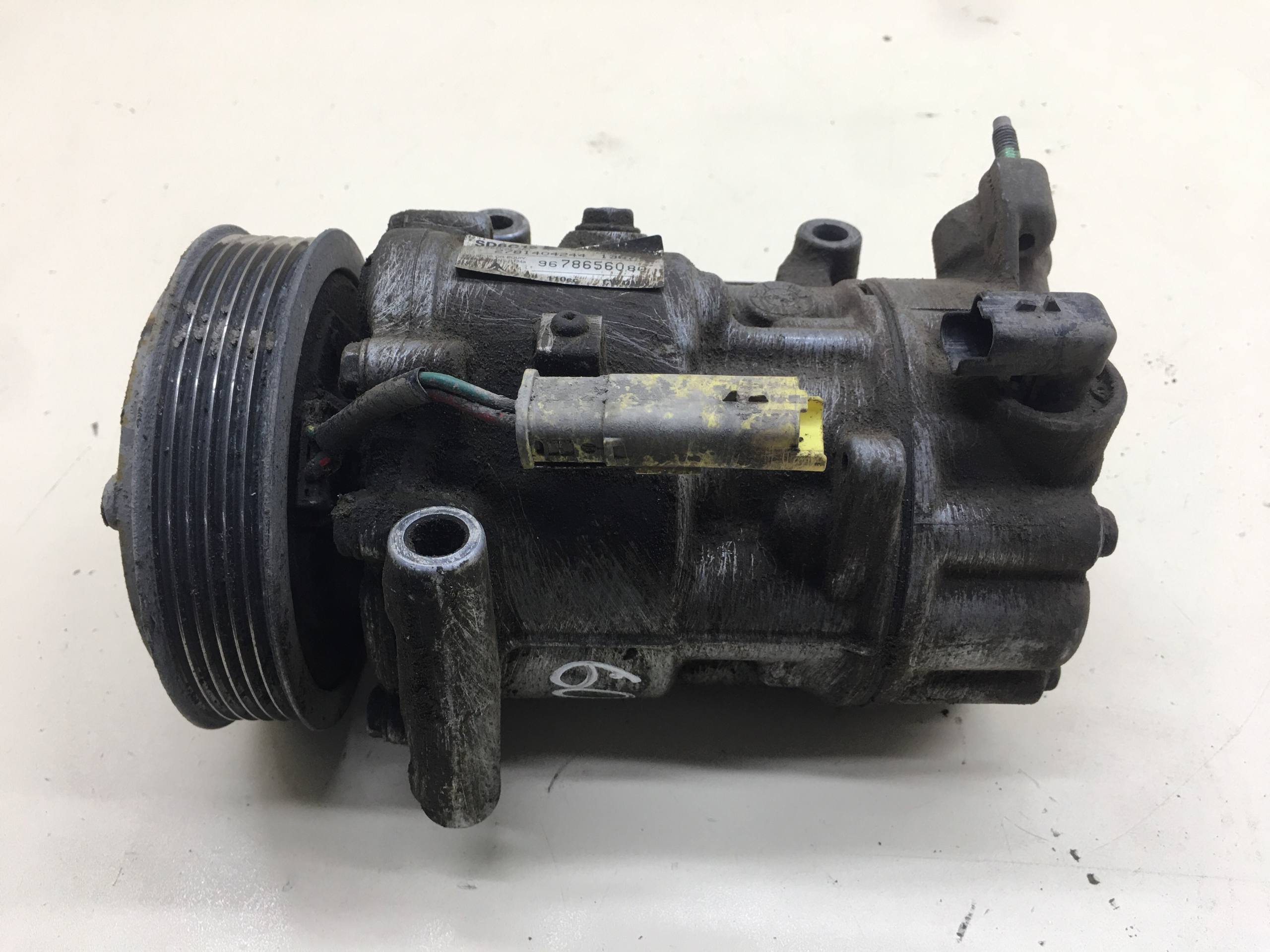 Компрессор системы кондиционирования Peugeot 208 2012>