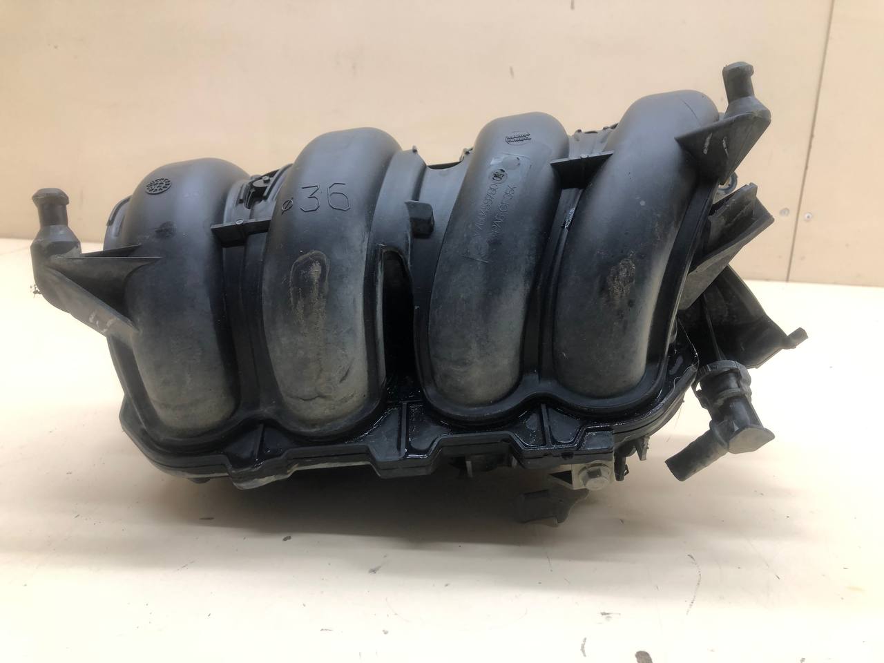 Коллектор впускной Citroen C3 2009-2016