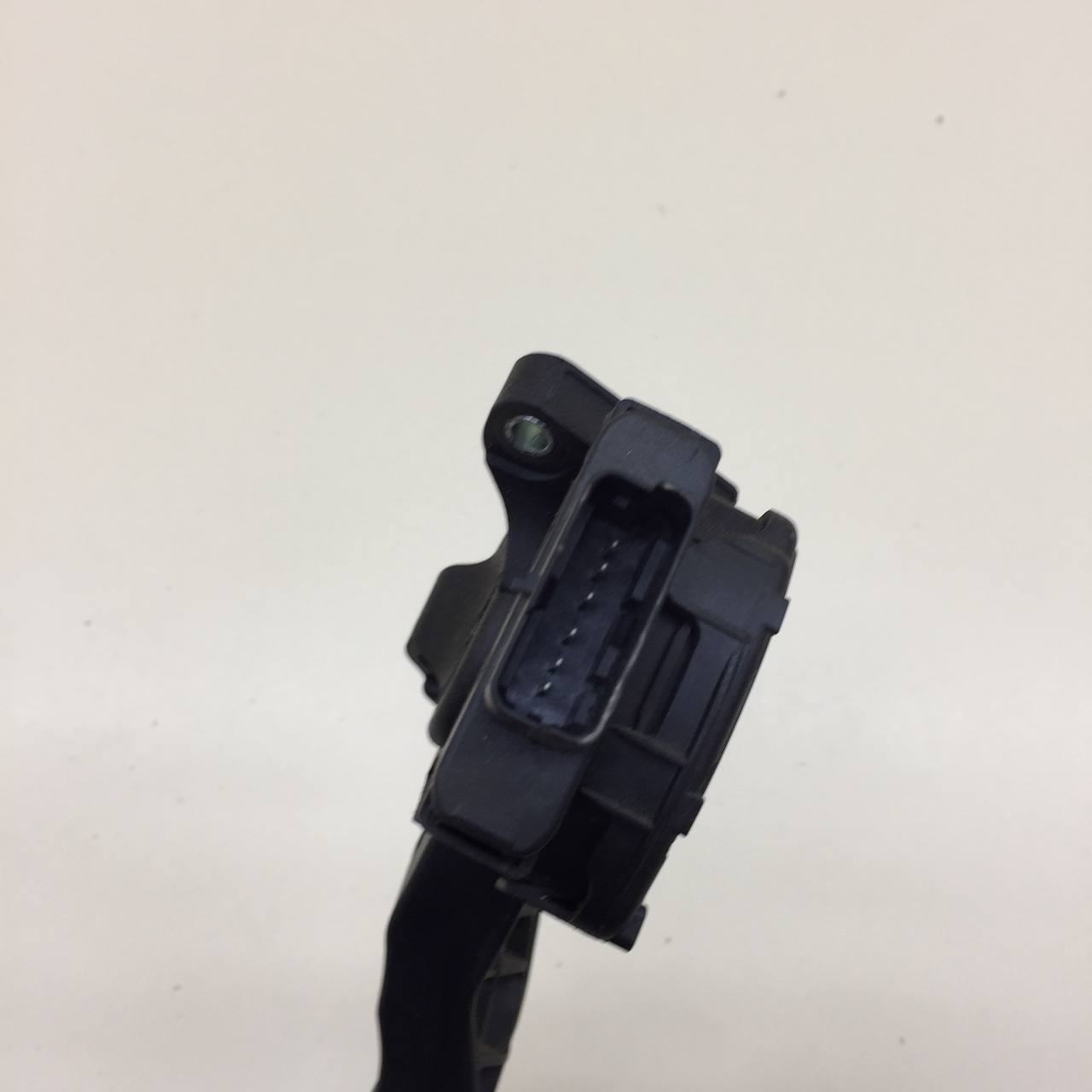 Педаль газа Peugeot 207 2006-2013