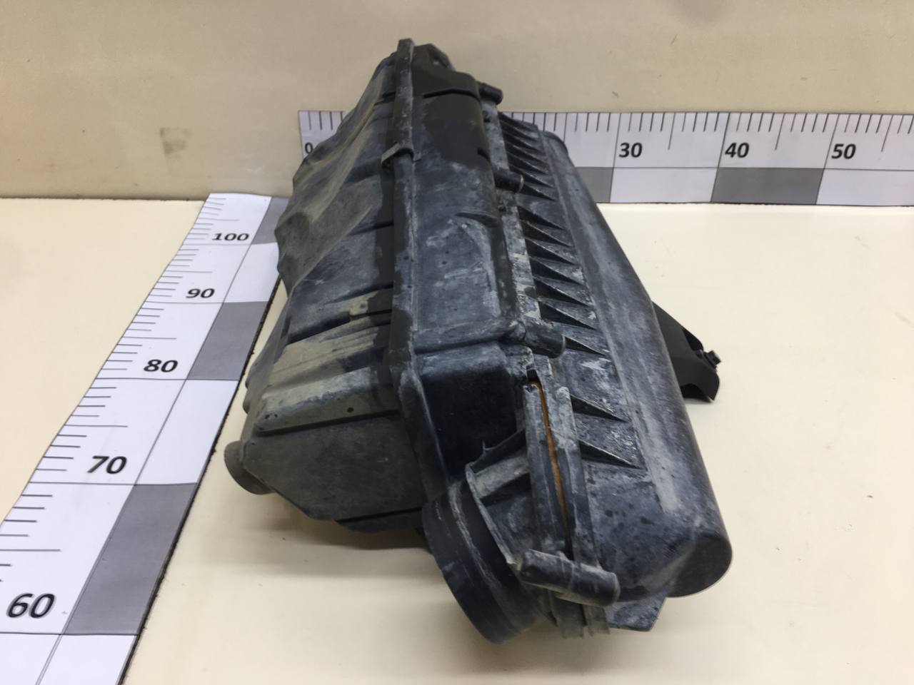 Корпус воздушного фильтра Peugeot 308 2007>