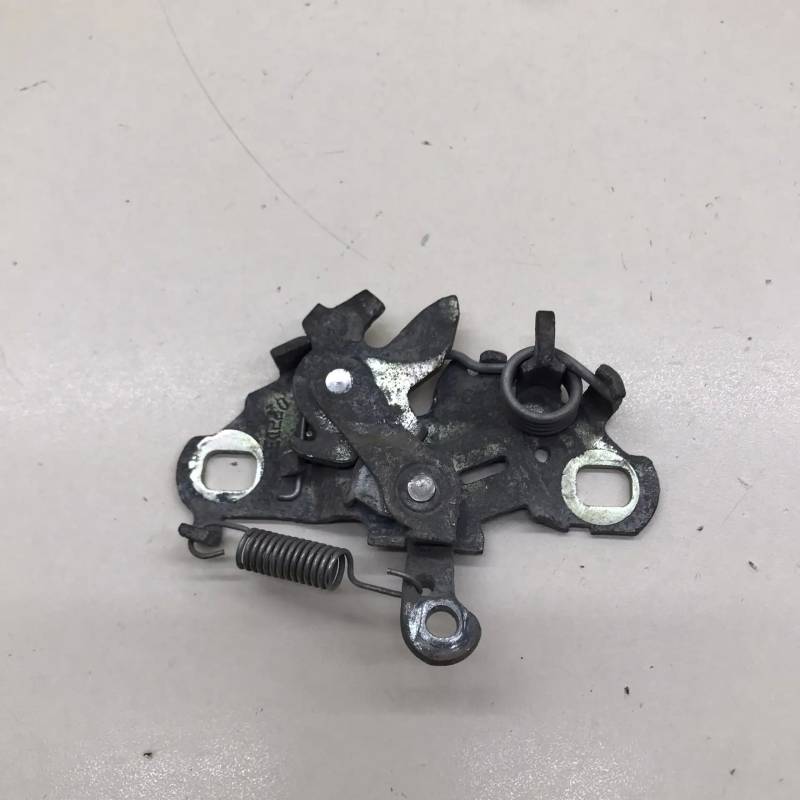 Замок капота Peugeot 208 2012>