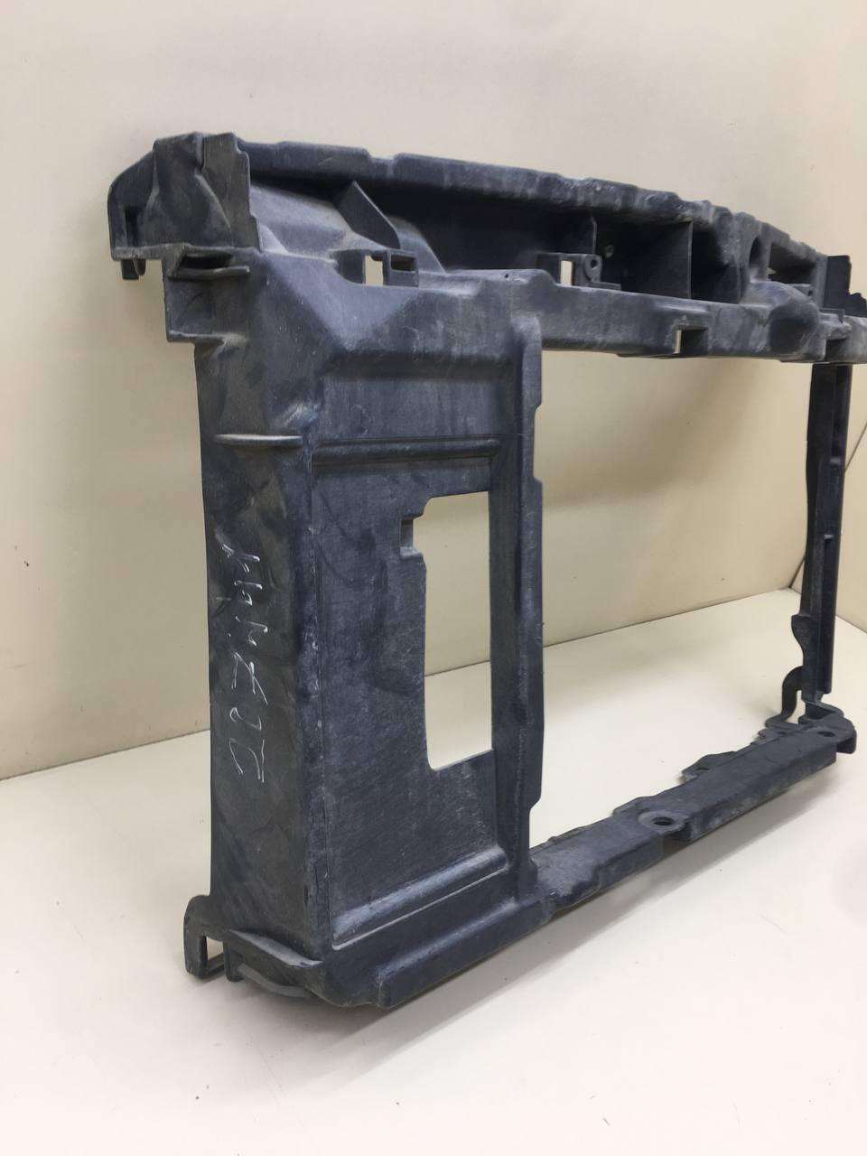 Панель передняя Peugeot 207 2006-2013