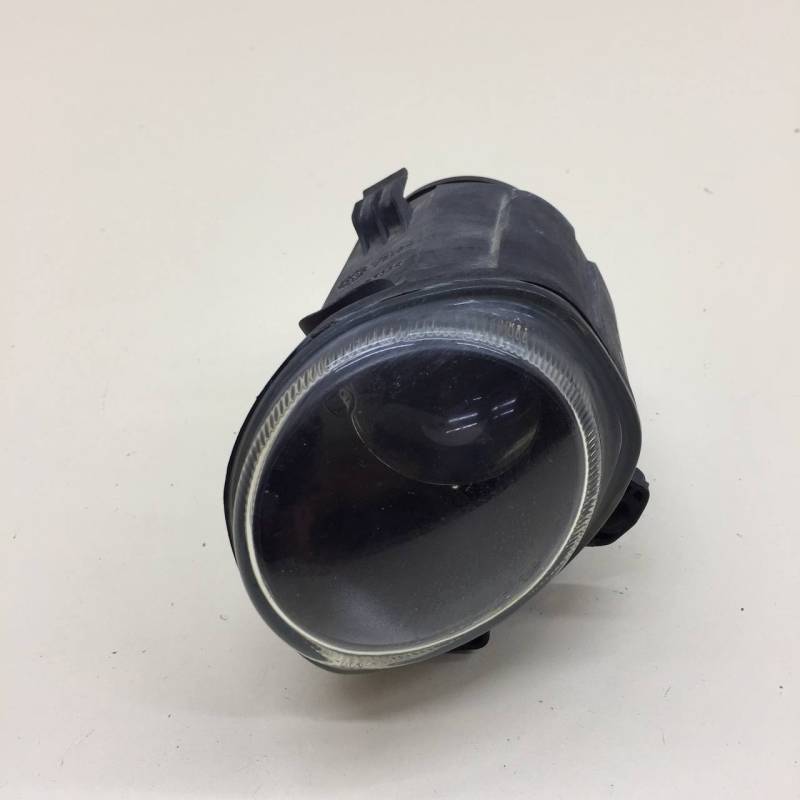 Фара противотуманная левая BMW X5 E53 2000-2007