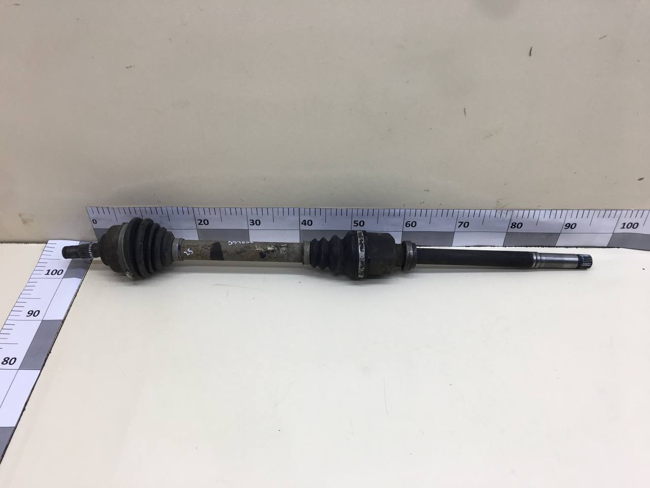 Полуось передняя правая Peugeot 308 2007>