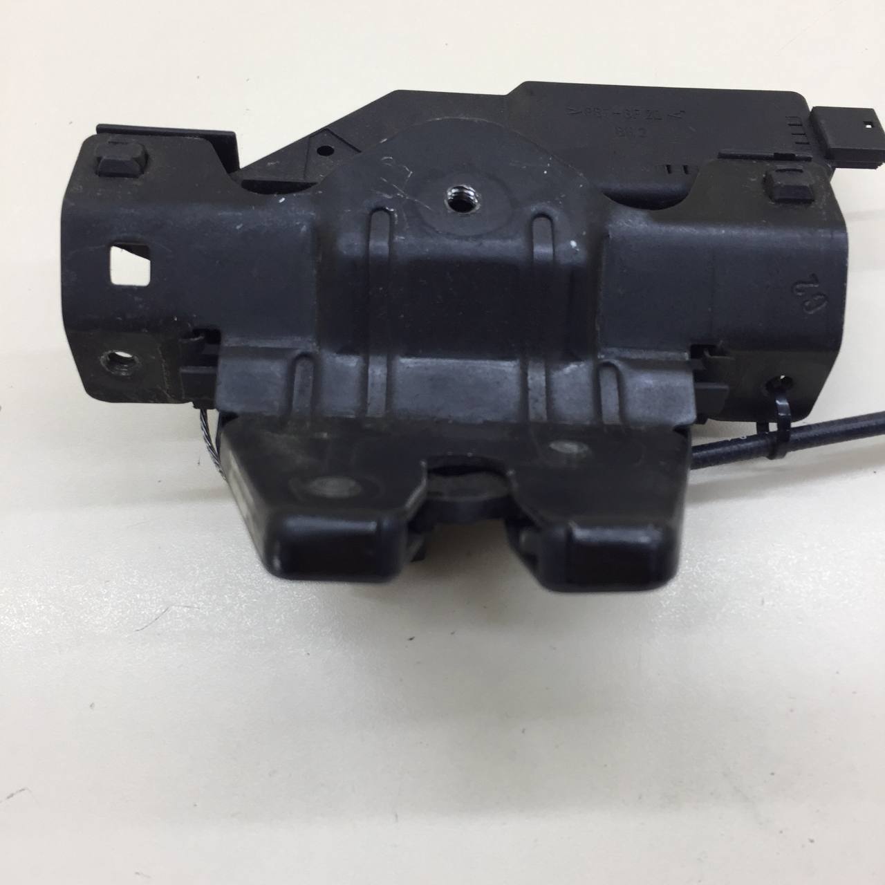 Замок багажника BMW 3-series E46 1998-2005