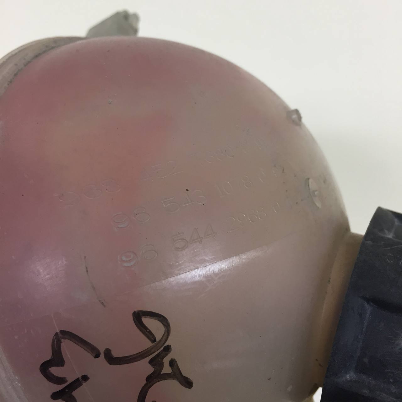 Бачок расширительный Citroen Grand C4 Picasso 2006-2014