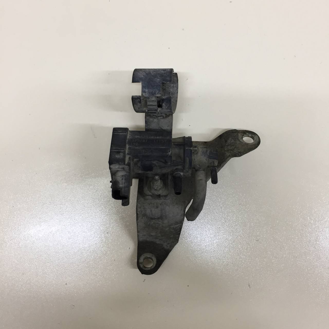 Клапан электромагнитный Citroen Grand C4 Picasso 2006-2014