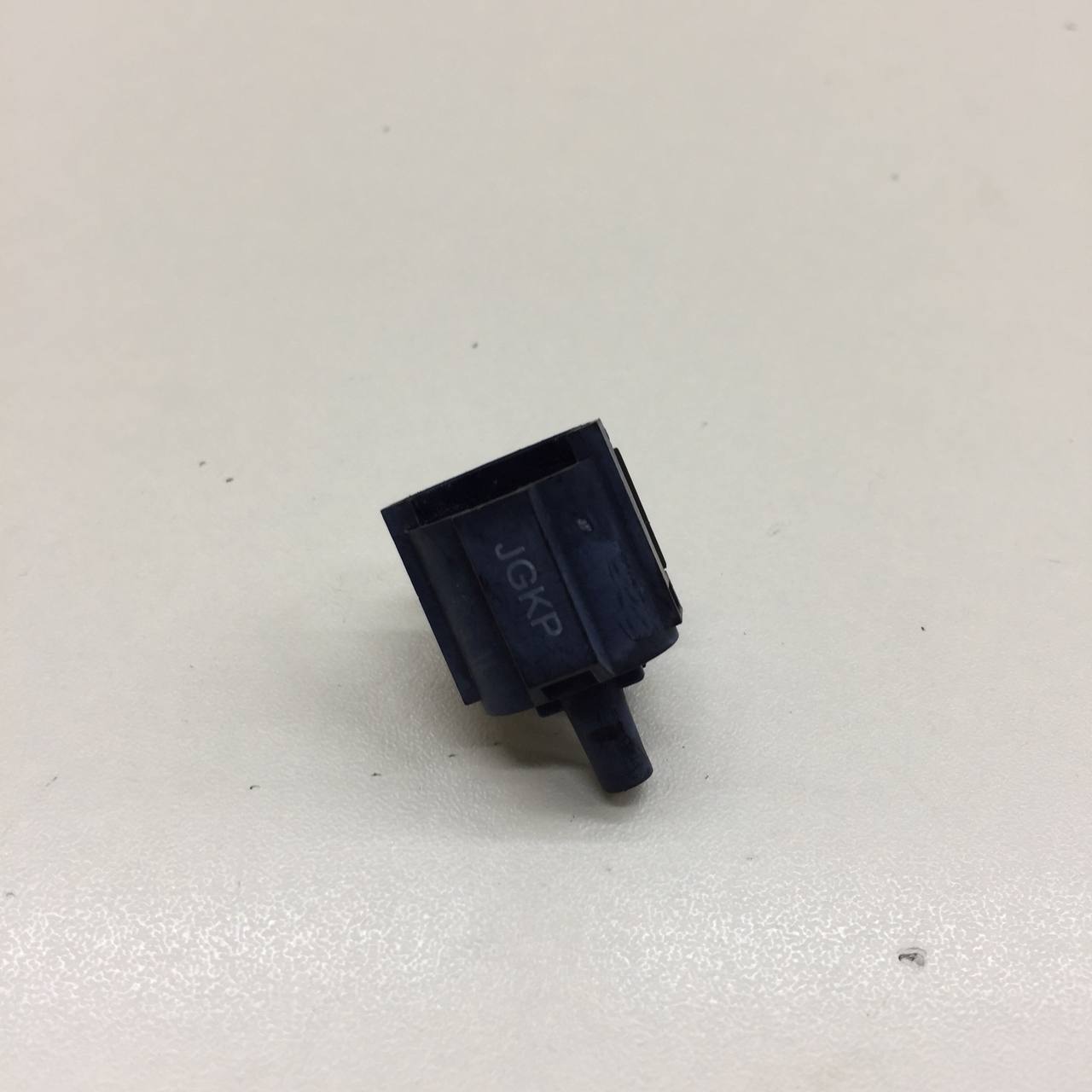 Датчик температуры воздуха Hyundai Elantra (MD) 2011-2016