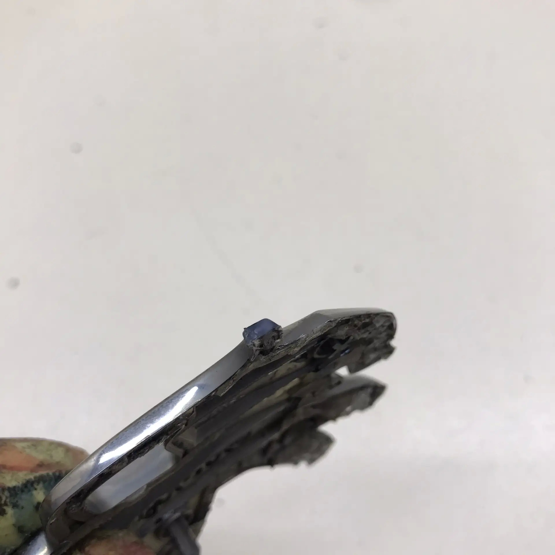 Эмблема Peugeot 208 2012>